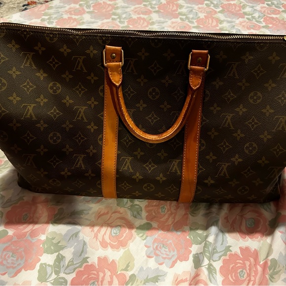 Authentic Louis Vuitton Keepall 55 travel bag - Picture 2 of 16